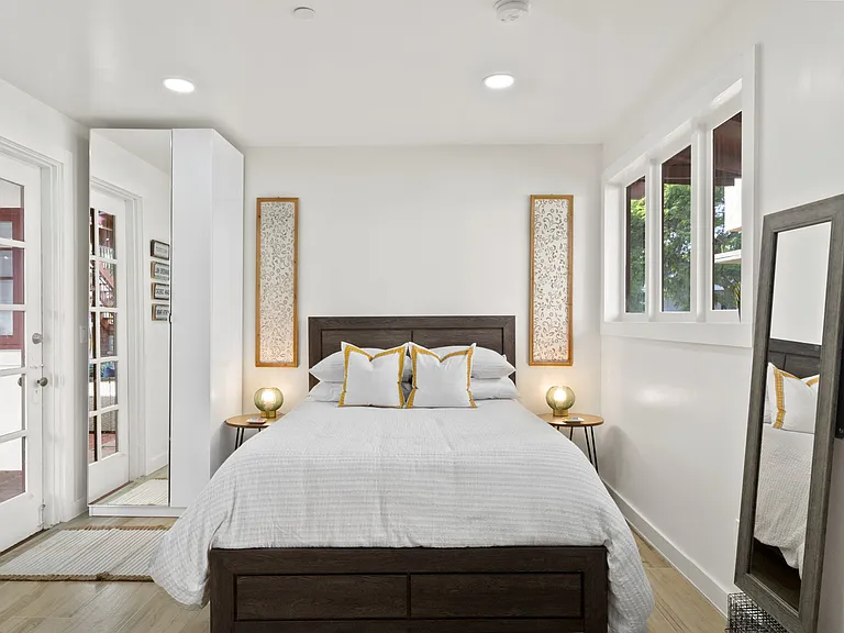 2609 1st Ave — Photo 16