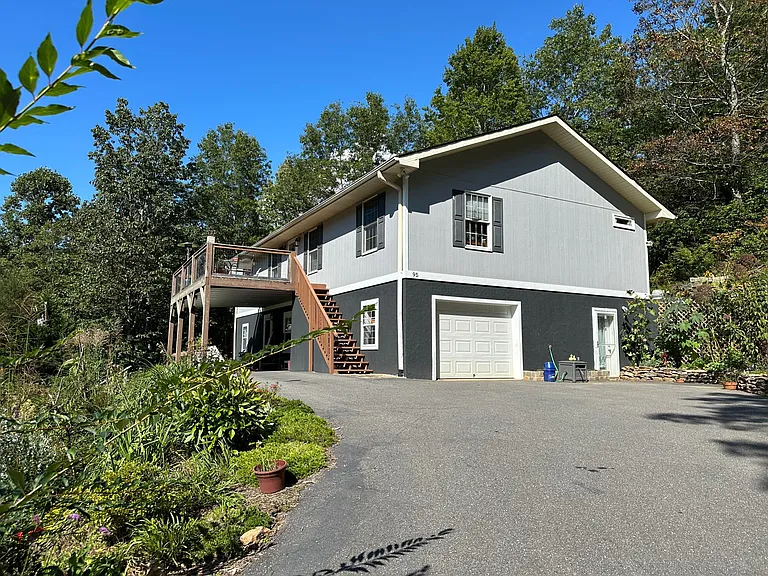 95 Sourwood Ridge Rd #B — Photo 17