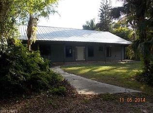 5680 Autumn Oaks Ln, Naples, FL 34119