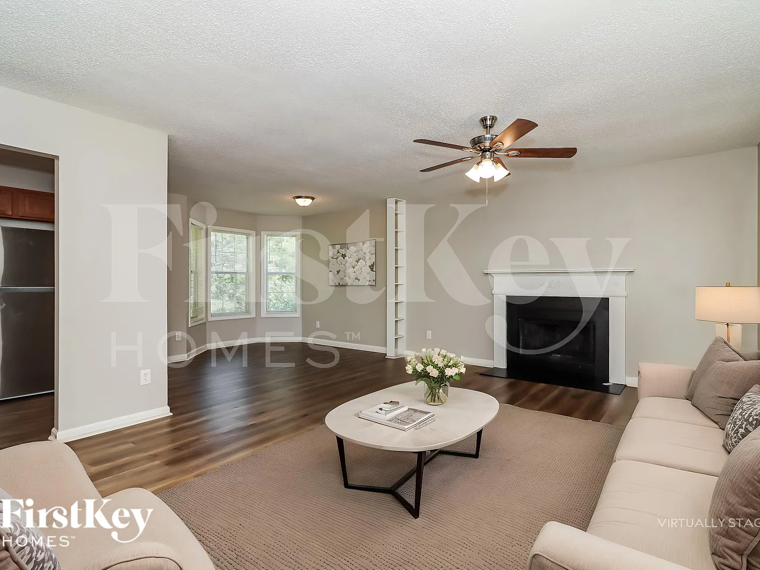 3 bed, 2.0 bath, 1351 sqft, $1,980 — Photo 4