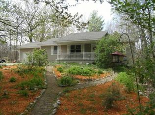 11506 Hall Rd, Ravenna, MI 49451