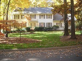 1st image of 403 Parkmont Dr