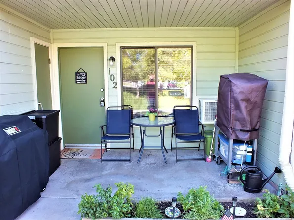 532 Oakwood Dr APT B102, Castle Rock, CO 80104
