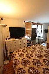 Rented by Robyn Lee, LREB