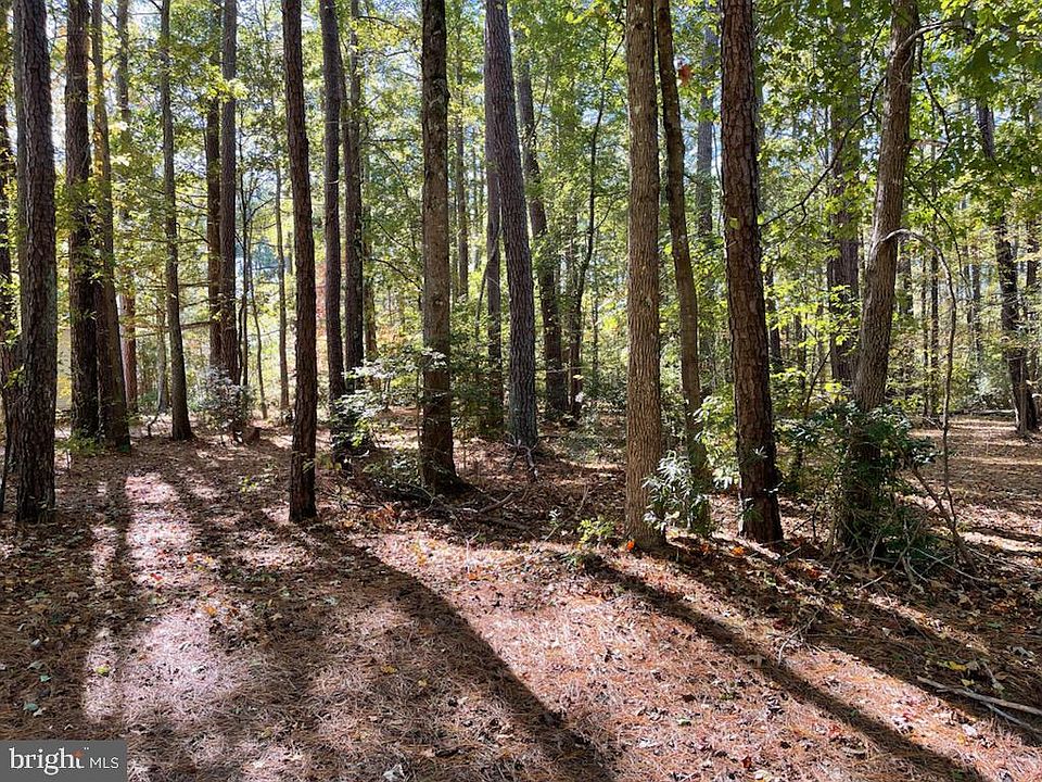 1st image of Erica Dr