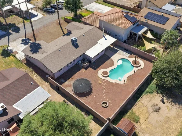 8725 S Cedar St, Mohave Valley, AZ 86440