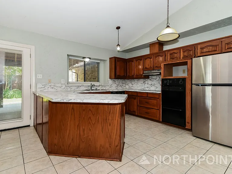 6113 Denver St — Photo 6
