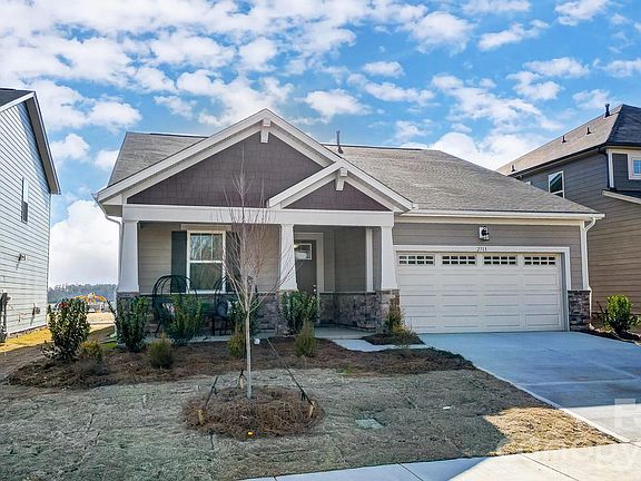 2nd image of 2742 Phoenix Ct