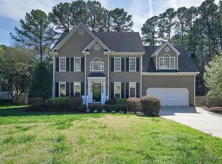 8005 Looking Glass Ct, Raleigh, NC 27612