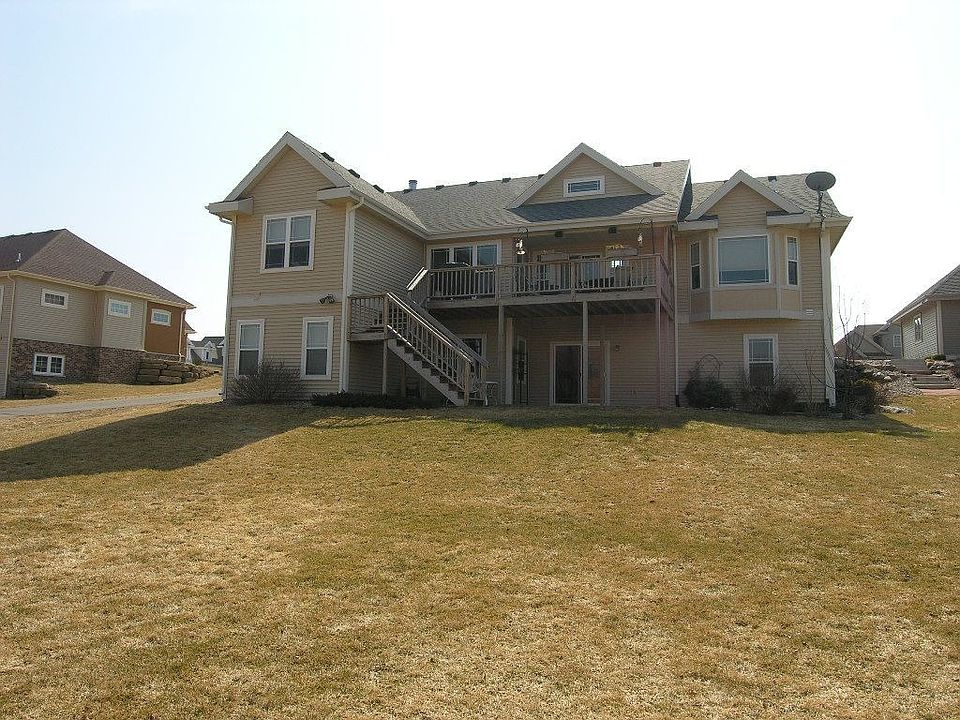 2nd image of 1225 Dartmouth Dr