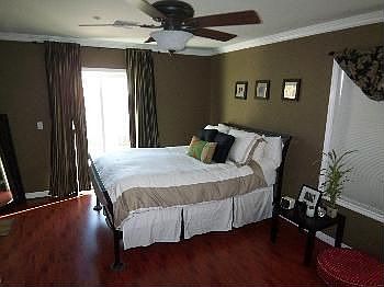 5th image of 721 E Cypress Ave Unit 102
