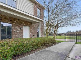 808 Meadow Bend Dr, Baton Rouge, LA 70820