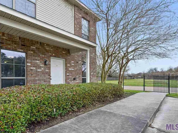 808 Meadow Bend Dr, Baton Rouge, LA 70820