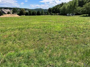 648 S Cottonwood Rd, Northampton, PA 18067