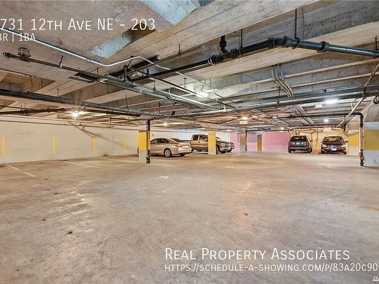 4731 12th Ave NE #203 — Photo 3