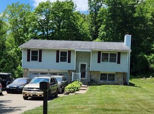 1019 Forest Hills Rd, Heath, OH 43056