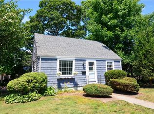 71 Elkland Rd, Warwick, RI 02886