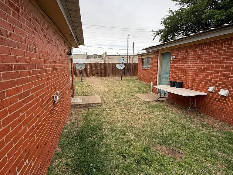 451035 — Photo 13