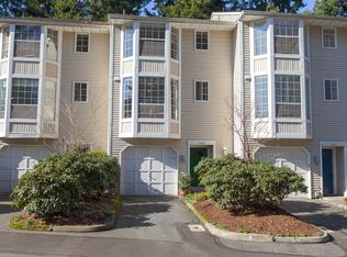 12825 102nd Ave NE, Kirkland, WA 98034