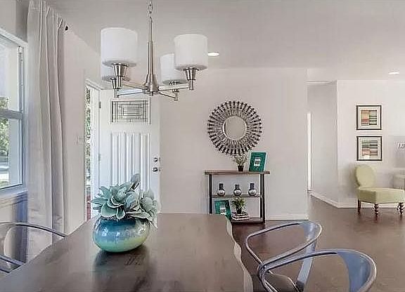 4th image of 4104 W Tyson Ave