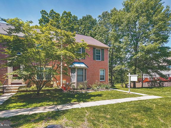 2nd image of 3828 Angelton Ct
