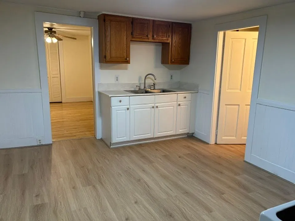29 River St #1