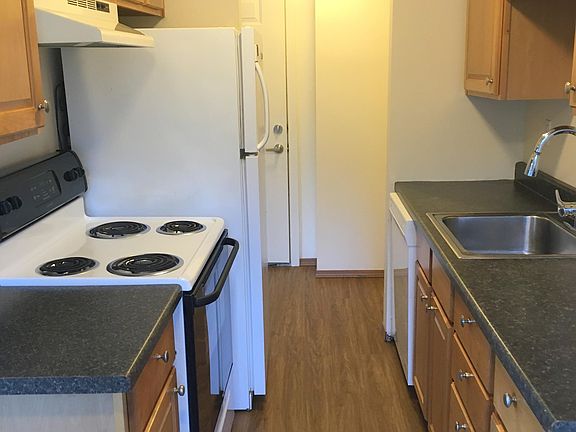 3rd image of 5901 20th Ave NW APT 1