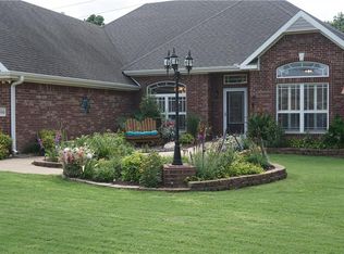 1500 S Breckenridge Loop, Rogers, AR 72756