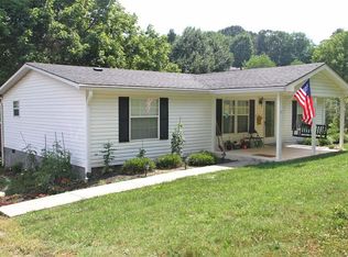 2445 Rutrough Rd, Roanoke, VA 24014