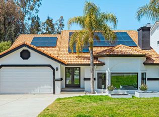 22884 Green Pine Dr, Canyon Lake, CA 92587