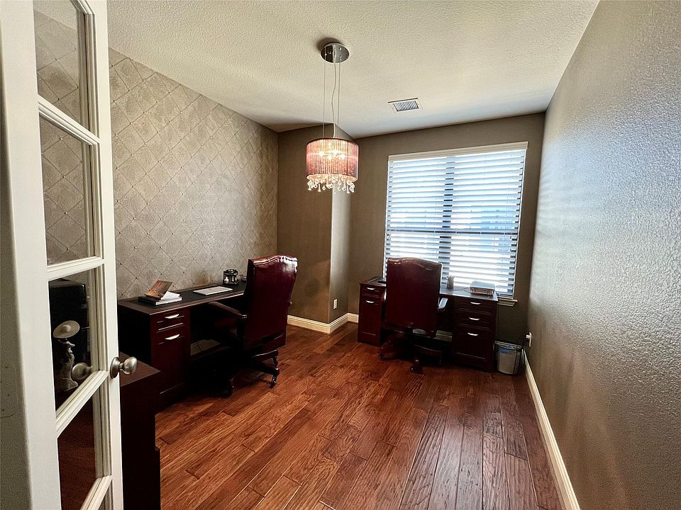 1st image of 7240 Olivia Ln