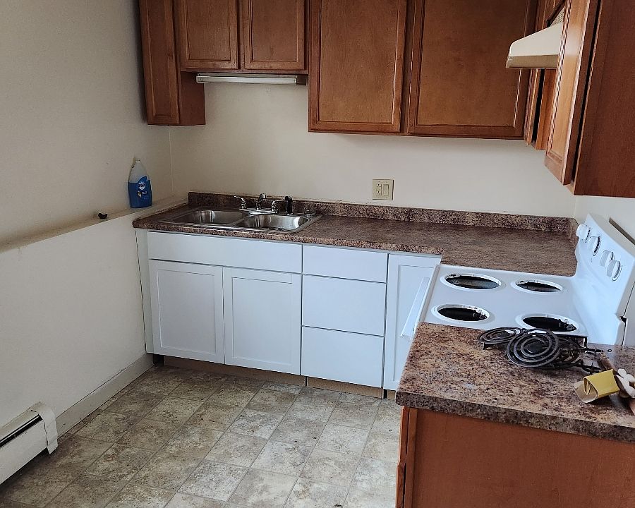 1st image of 35 Oakmount Ave #St27