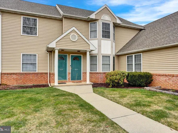 165 Heather Ln, Reading, PA 19610