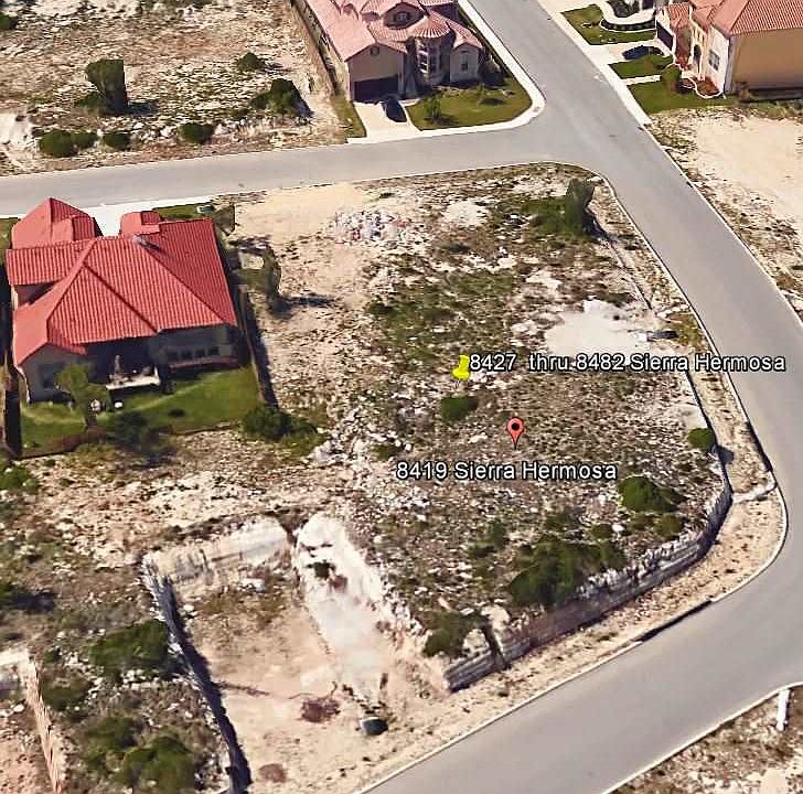 2nd image of 8451 Sierra Hermosa