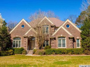 2964 Elk Meadows Dr SE, Brownsboro, AL 35741