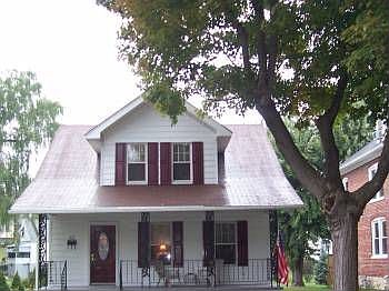 2nd image of 211 Bryan Pl