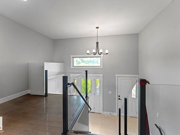 3rd image of 1416 18th Ave