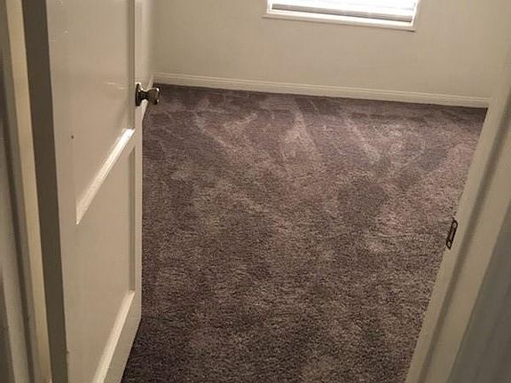 2nd image of 3509 E Ocean Blvd #4