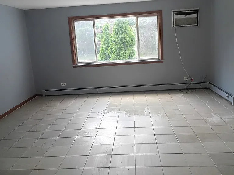 505 W Stevens Dr #204 — Photo 5