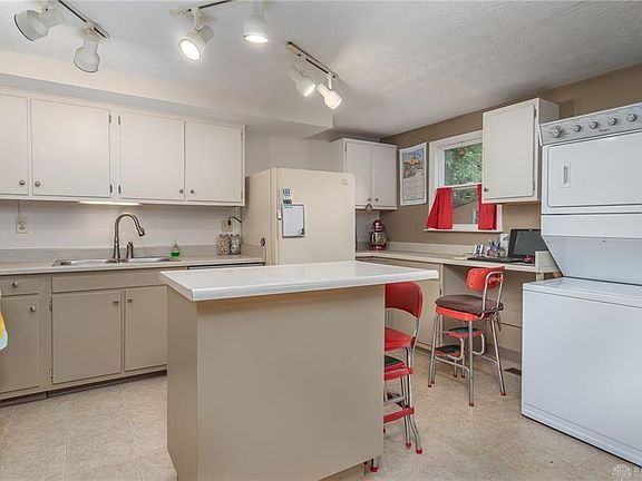 5th image of 4807 Pennswood Dr