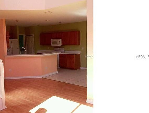 2nd image of 7929 Carriage Pointe Dr