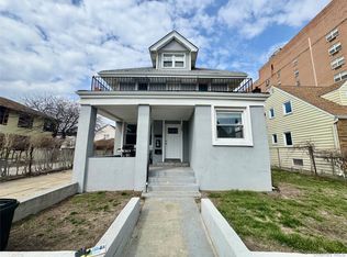 121 W Chester Street, Long Beach, NY 11561