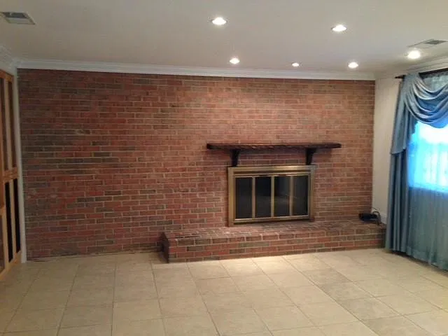 5 bed, 2.5 bath, 1436 sqft, $3,500 — Photo 3