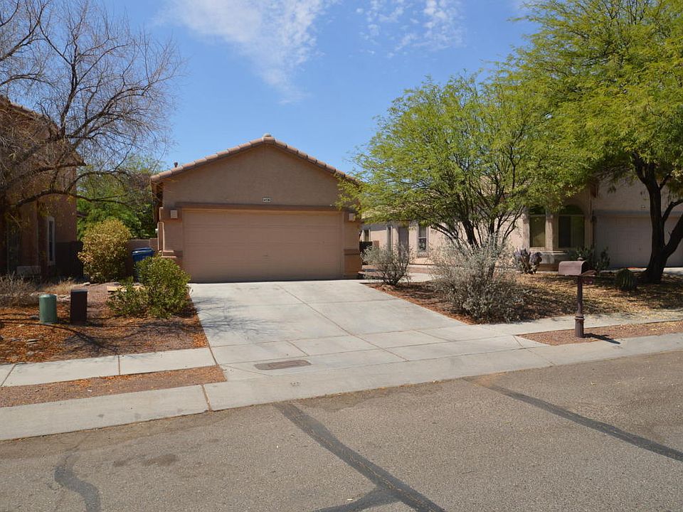 1st image of 458 E Camino Limon Verde