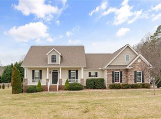 6978 Simmons Rd, Rural Hall, NC 27045