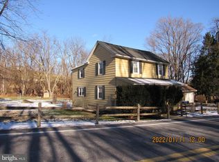 207 Henry Ave, Boyertown, PA 19512