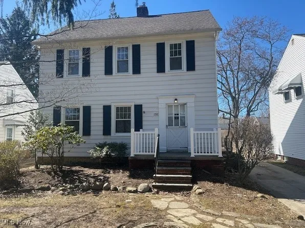 1596 Lyndhurst Rd, Lyndhurst, OH 44124