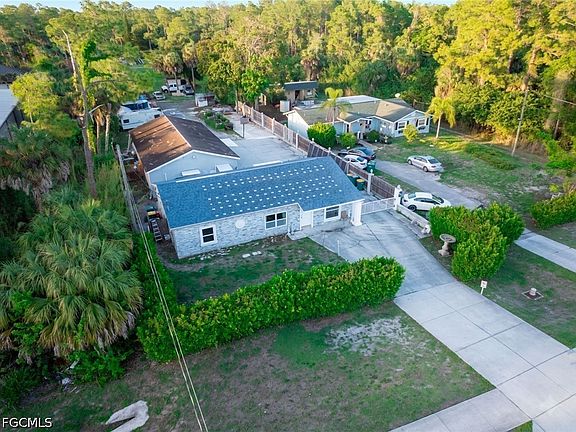 2nd image of 3871 White Blvd