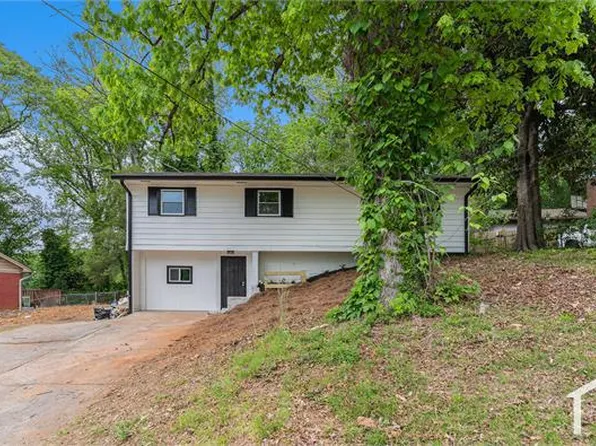3181 Pennington Cir SW, Atlanta, GA 30354