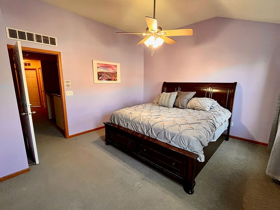Upper Level Phoenix Room, Vaulted Ceilings, Master Suite with Private Full Bathroom (Newly Renovated), and Walk-In Closet